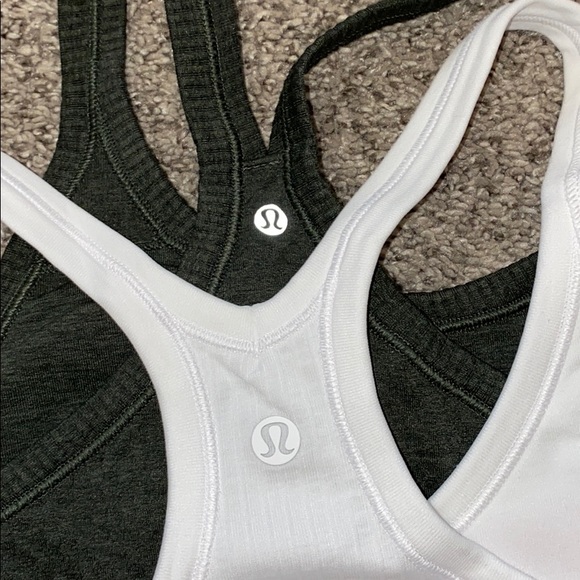 Lululemon comfy tank tops - Picture 2 of 2